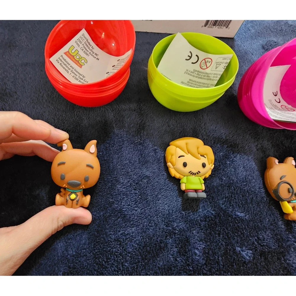 Scooby-Doo Buddies 3D Collectibles UCC Lot of 4 Shaggy Daphne Figures